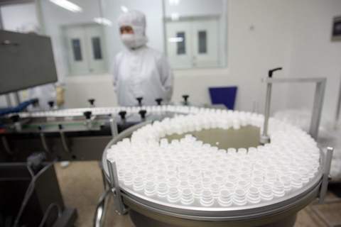 记者手记 生物药企掀起扩建产能大比拼，药品供给格局生变